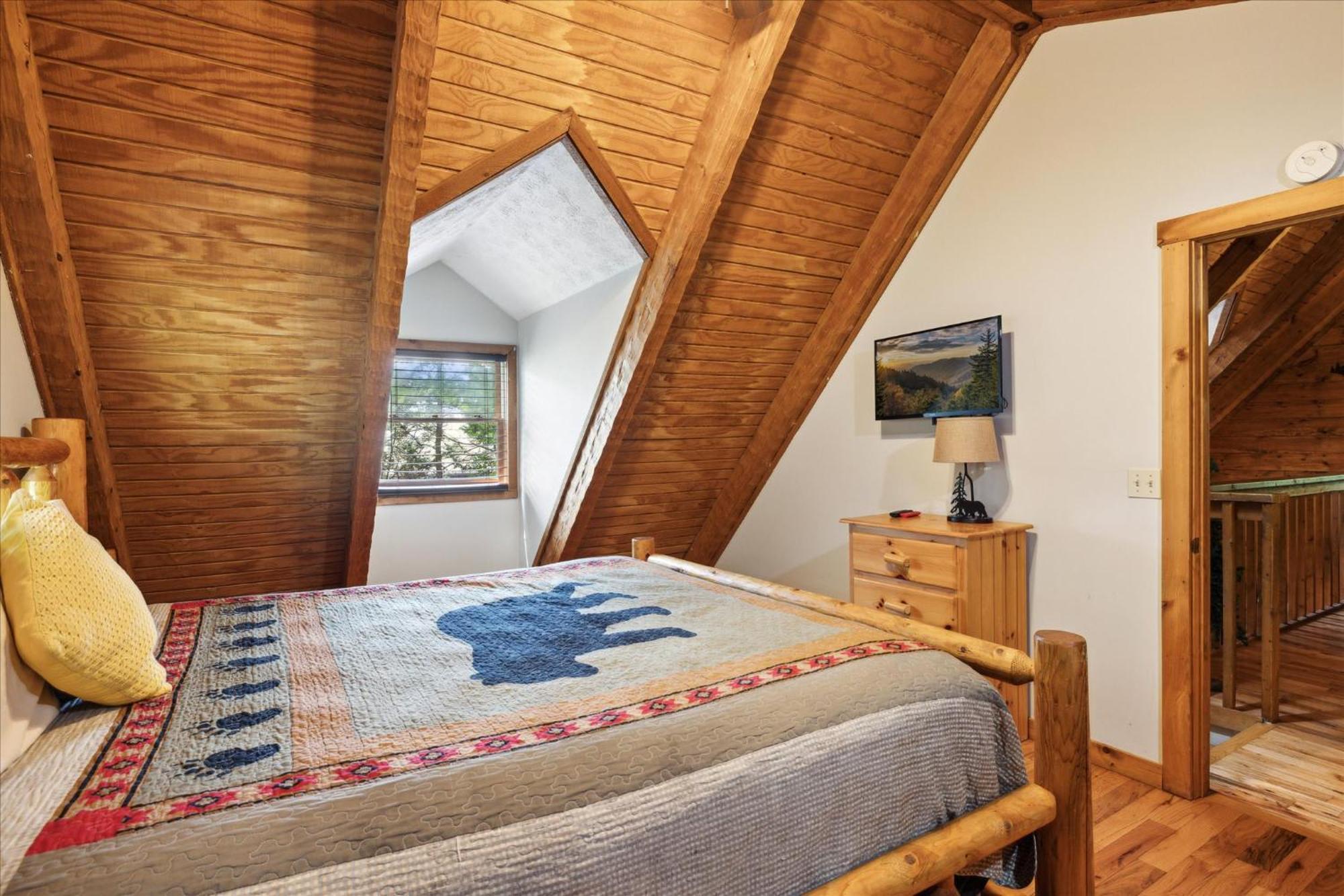 A Charming Cabin, Pool, Firepit, Hot Tub-Jacuzzi Gatlinburg Luaran gambar
