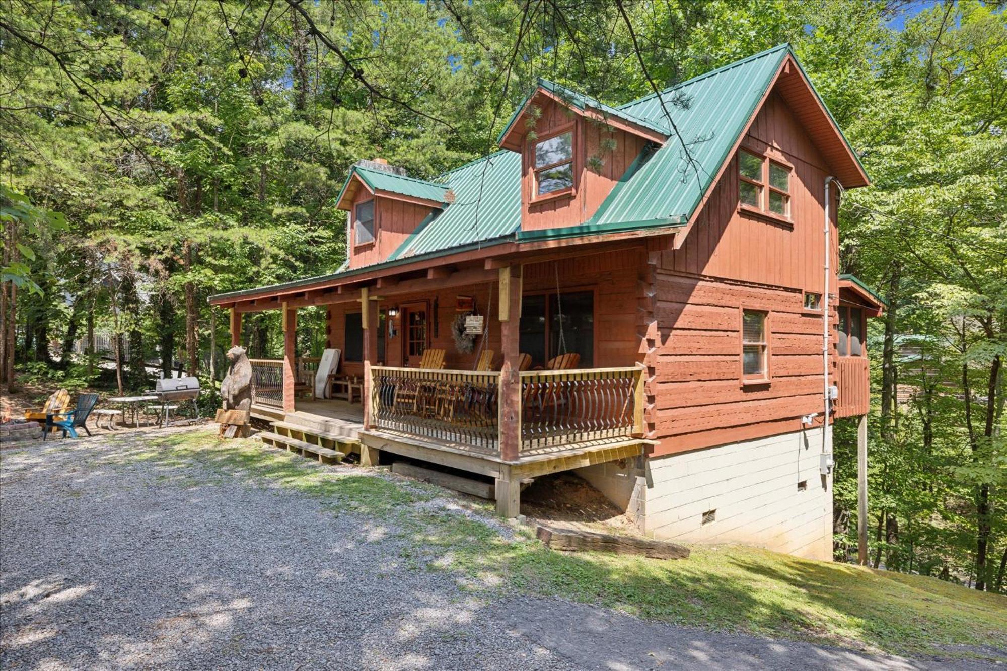 A Charming Cabin, Pool, Firepit, Hot Tub-Jacuzzi Gatlinburg Luaran gambar
